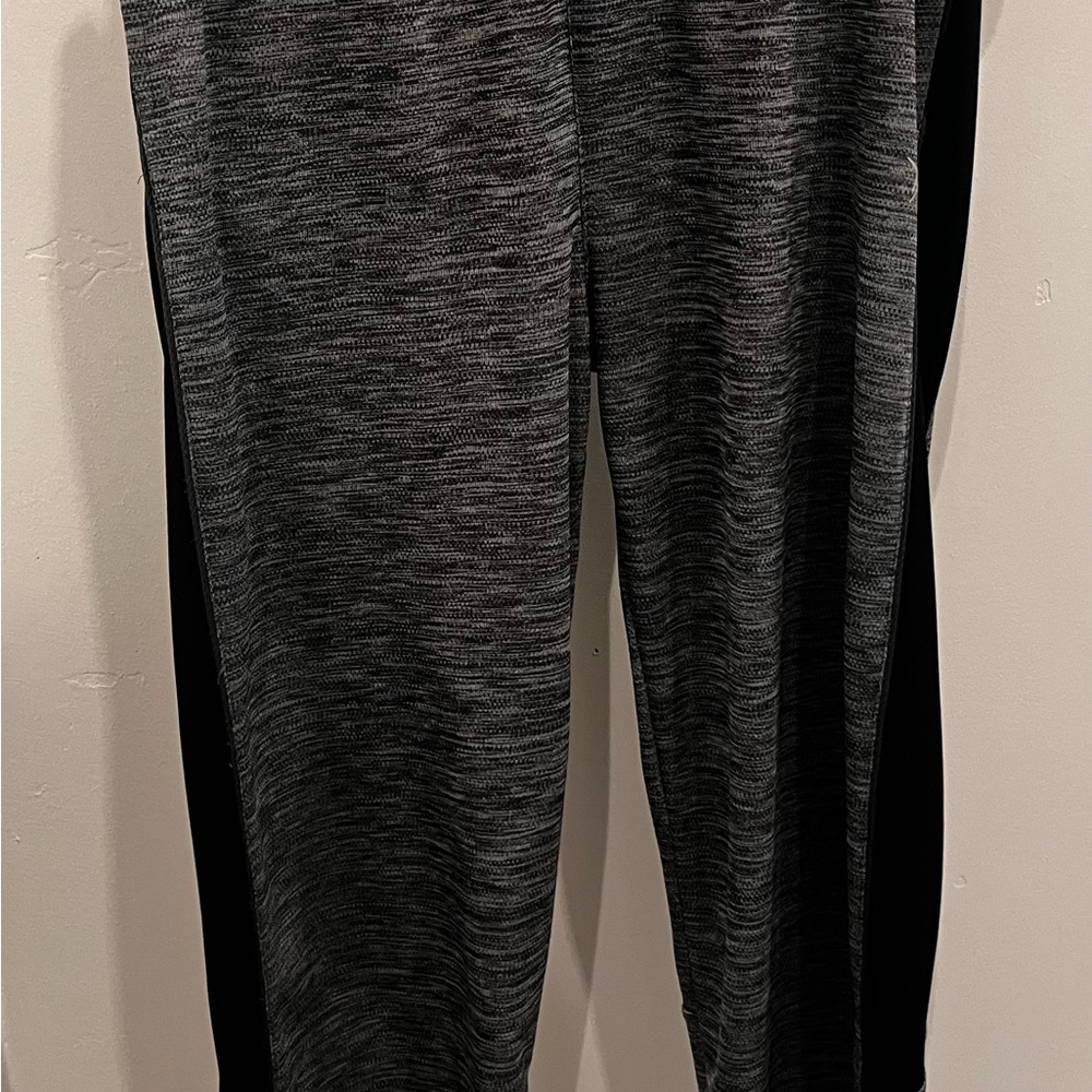 Old Navy Active Go-Dry Gray/Black Track Pants